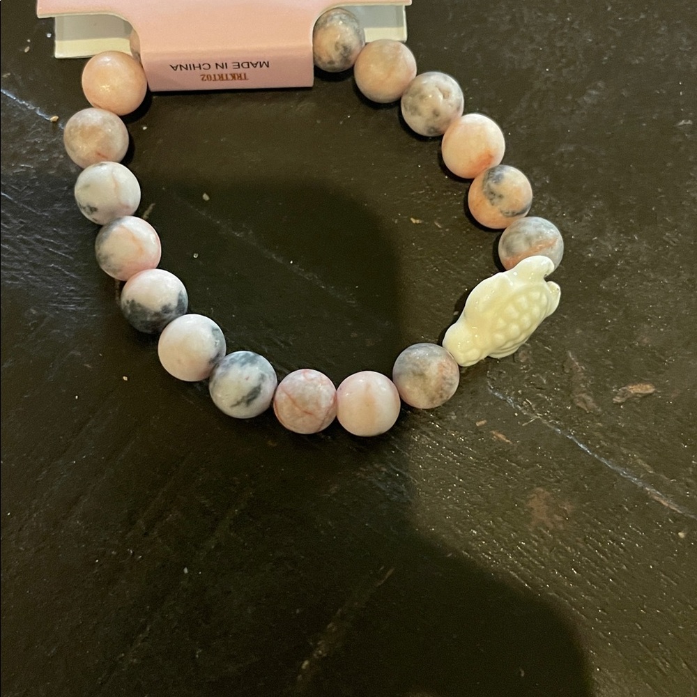 Simply Southern Marble Beaded Bracelet with Turtle Charm - Picture 2 of 2